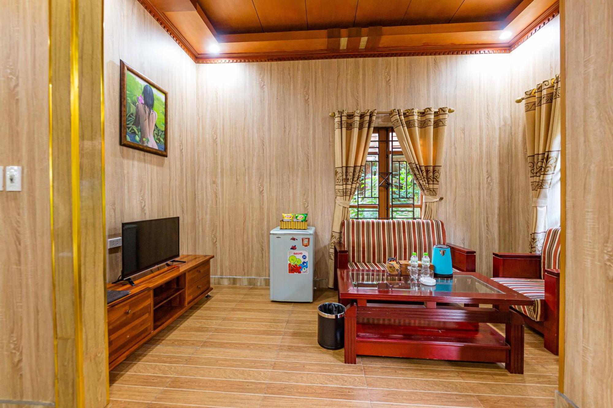 Hon Dau Resort Ðố Sơn Esterno foto