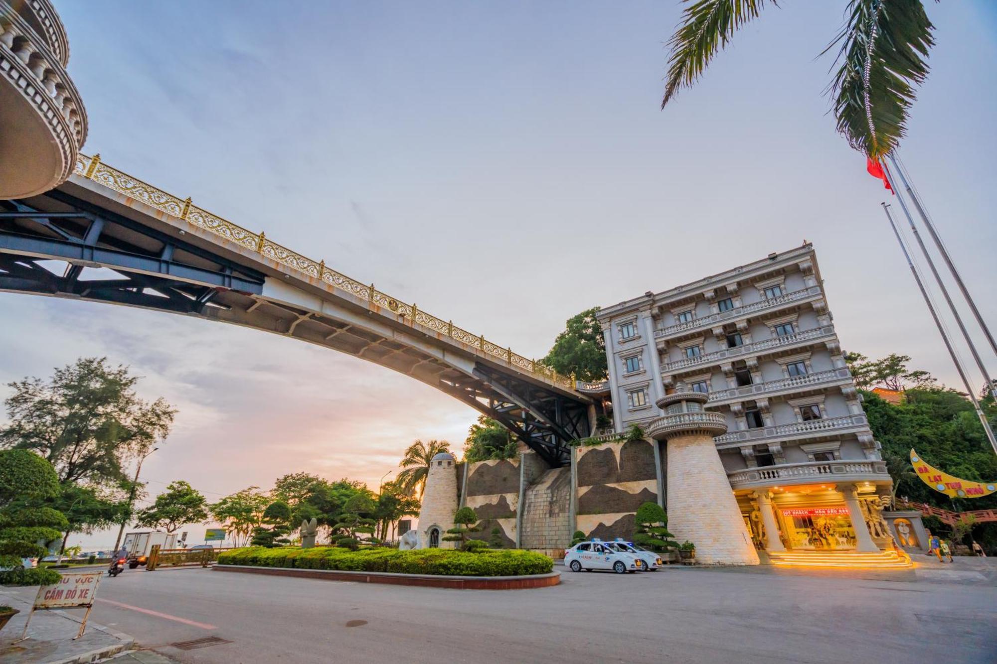 Hon Dau Resort Ðố Sơn Esterno foto